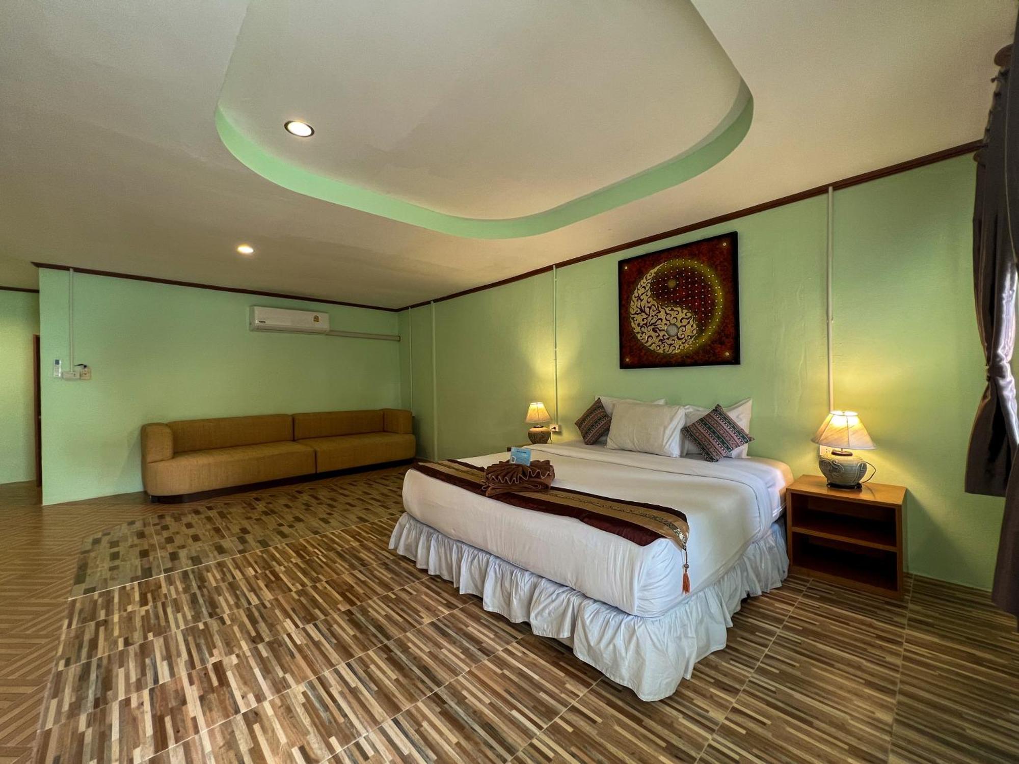 Dong Talay Lipe Beach Resort Exterior photo