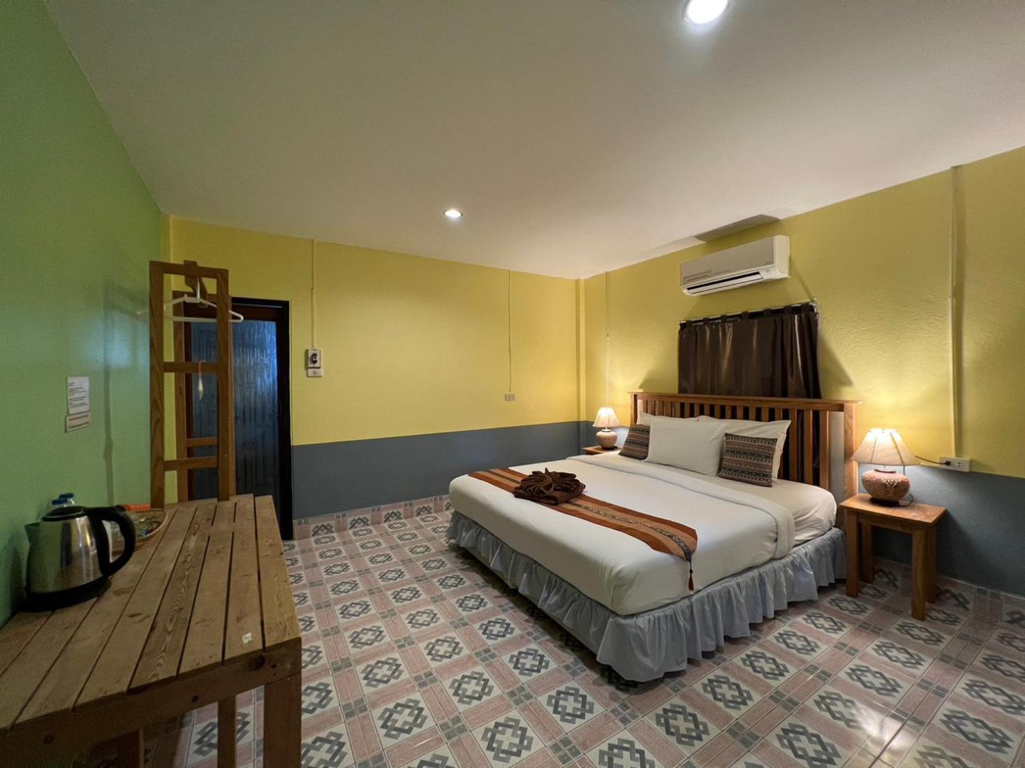 Dong Talay Lipe Beach Resort Exterior photo
