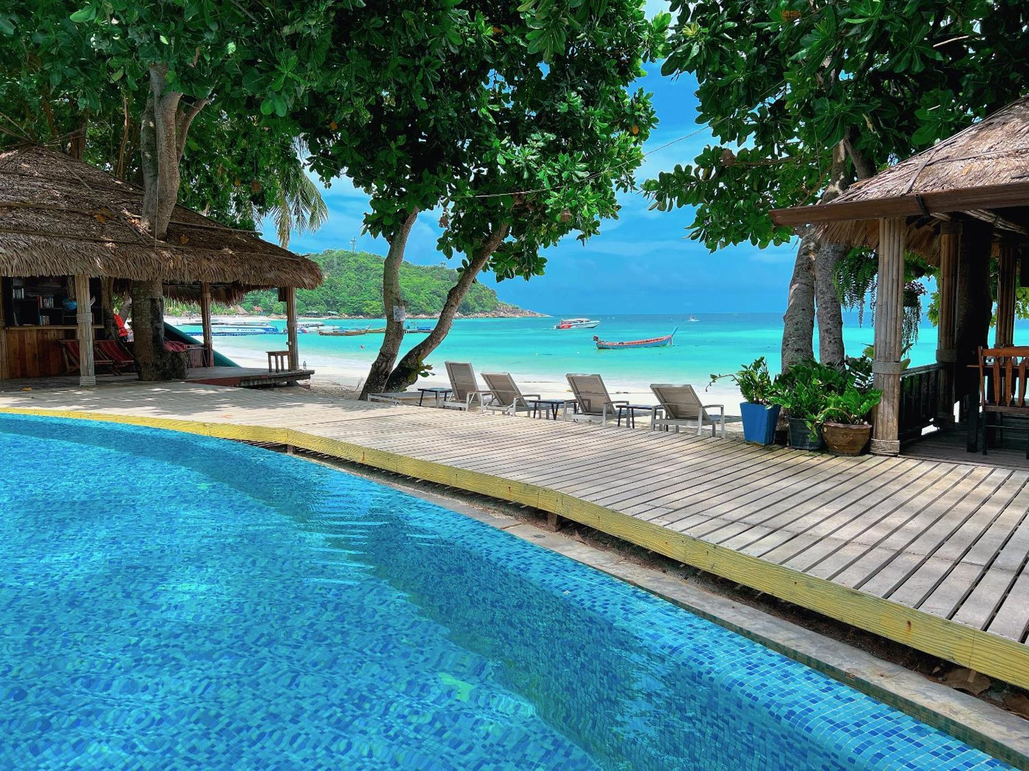 Dong Talay Lipe Beach Resort Exterior photo